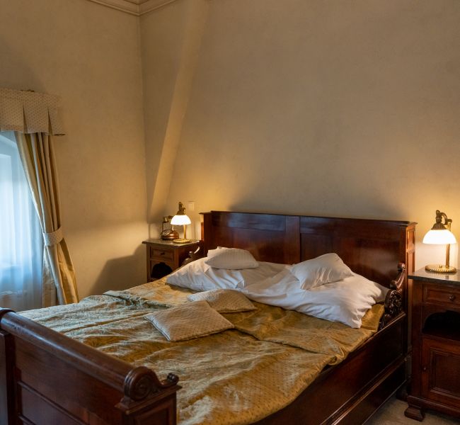 SCHLOSS Doppelzimmer